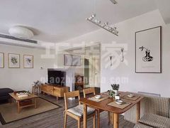 灵秀山庄旧宫120平原木风格设计方案