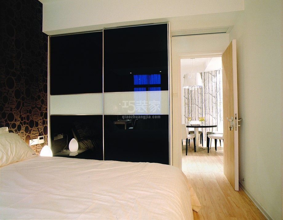 卧室-鸭子桥北里98平现代简约设计案例
