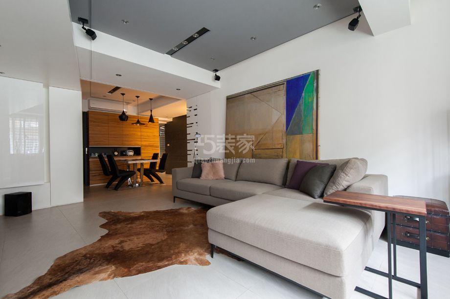 -莲怡园二区 80平现代简约设计方案