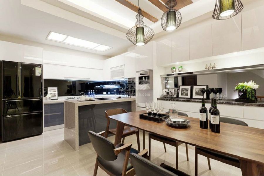 -莱镇香格里130平米简约风格设计方案