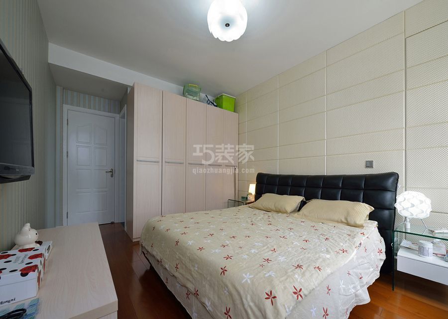 房山兴房苑小区90平米现代简约风格设计方案