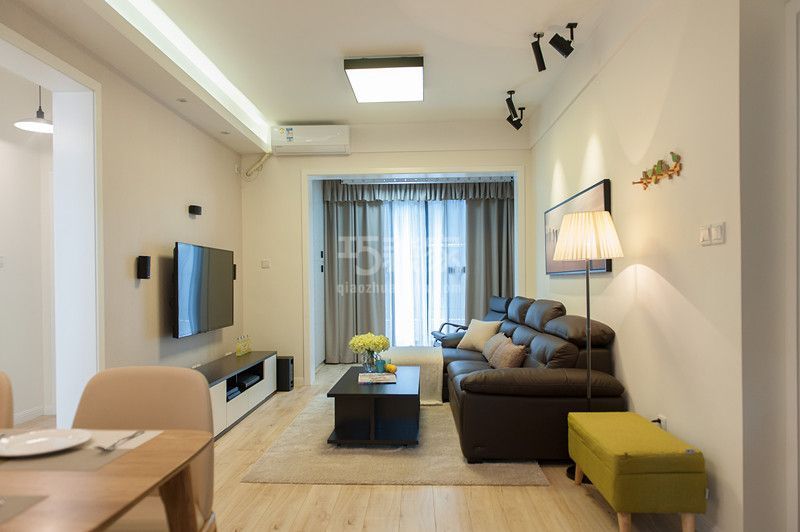 双兴小区80平米现代简约风格设计方案