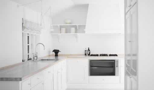 怎么打造纯洁高雅的白色厨房